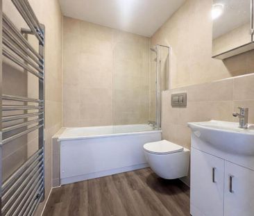 1 bedroom flat to rent - Photo 6