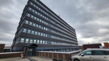 20 Benbow Street - Photo 2