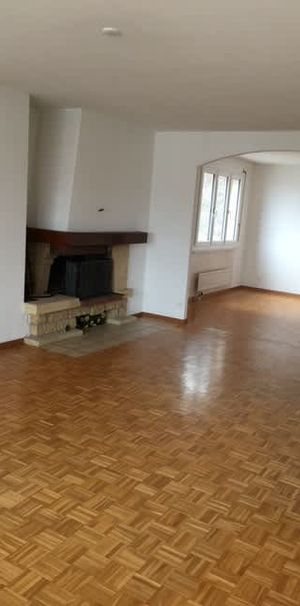 4.5 Zimmer, 110 m², 2. Stock - Photo 1