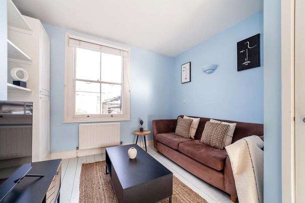 2 bedroom flat to rent - Photo 1