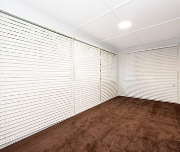 Eastside Unit - Prime Position - Walk to CBD - Photo 5