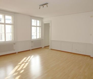 Charmante 3 Zimmer- Wohnung mitten in der Stadt Wil - Photo 3