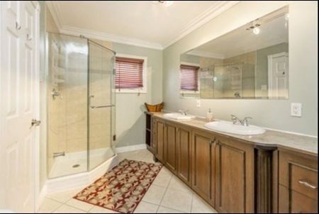 For Lease - 5291 Thornwood Drive, Mississauga, Ontario - Photo 5