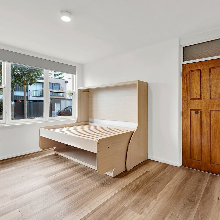 16/82 Beaconsfield Parade, Albert Park VIC 3206 - Studio For Rent | Domain - Photo 1