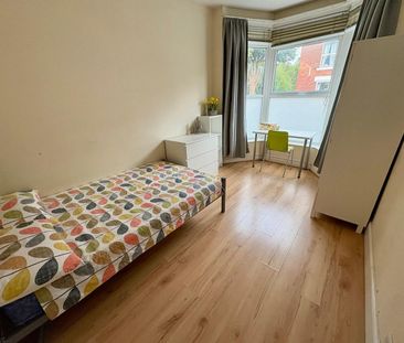 5 Bed Terraced House, Pomona St, S11 - Photo 6