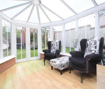 Thorne Close, Boxmoor, Hemel Hempstead, HP1 - Photo 1