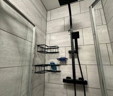 1 Bed Flat, William Street, RG1 - Photo 1