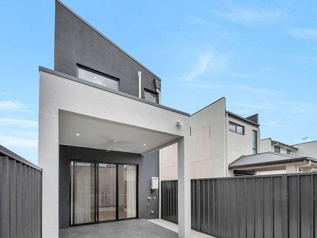 Brand New Terrace Home-stunning oversized kitchen with stone benchtops & wide island - Photo 2