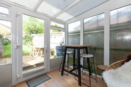 River View, Kennington - Photo 5