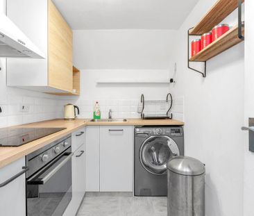 1 bedroom flat to rent - Photo 4