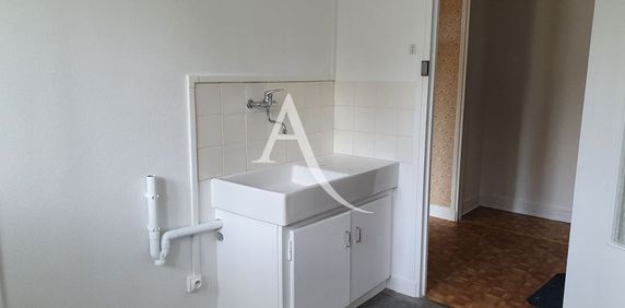 Location Appartement 2 pièces 44m² - Photo 2
