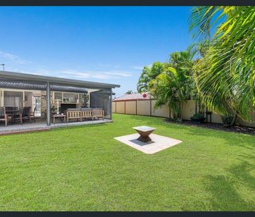 4 Floyd Court, 4214, Parkwood Qld - Photo 2