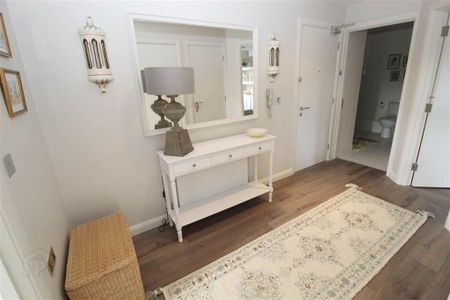 3d Ballyregan Road, Dundonald, Belfast, BT16 1HY - Photo 3