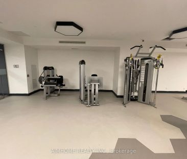 28 Freeland Street #1701 - Photo 6