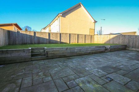 Learielaw View, Broxburn, West Lothian, EH52 - Photo 2