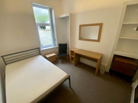 4 bedroom house to rent - Photo 4