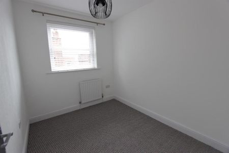 Hunter Hill Road, S11, Sheffield - Photo 5