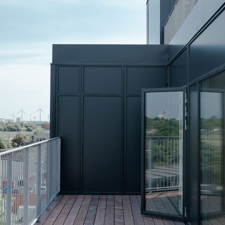 Et hjem med alt det, der gør livet lettere: Tagterrasse, træningsrum og tid til dig selv - Photo 1