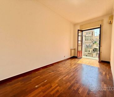Appartamento di 130 m² con 5 locali e box auto a C - Photo 1