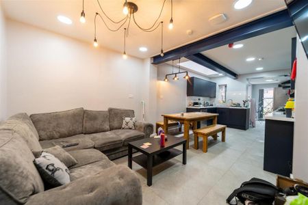 5 bedroom house to rent - Photo 3