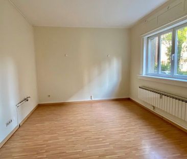 Große Familienwohnung mit Loggia - Foto 4