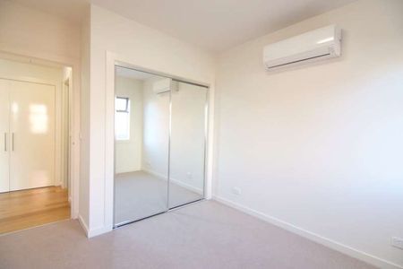 14/5 Murrumbeena Road, Murrumbeena VIC 3163 - Photo 5