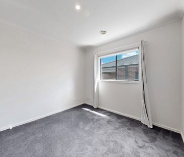 3 Allure Dr, Greenvale, Vic 3059 - Photo 6