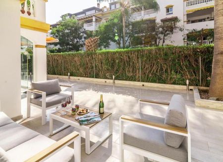 Alquiler Apartamento en Nueva Andalucía, Marbella - Photo 4