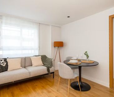 Calle del Doctor Fleming, Madrid, Community of Madrid 28036 - Foto 1