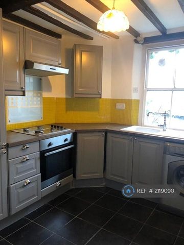3 bedroom terraced house to rent - Photo 2