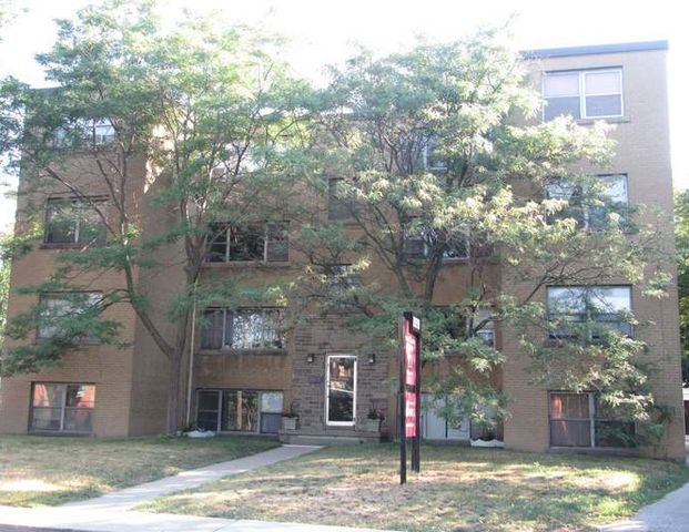 Snow Manor Apartments, Oakvile | 83 Wilson Street, Oakville - Photo 1