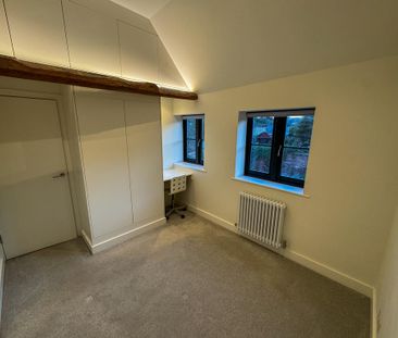 2 bedroom cottage to rent - Photo 2