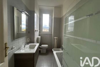 Piazza dello zerbino, Genova, Liguria 16122