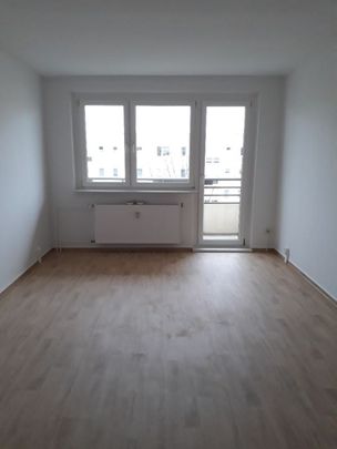 Ruhiges Wohnen in der Nähe zum Strelapark! - Photo 1