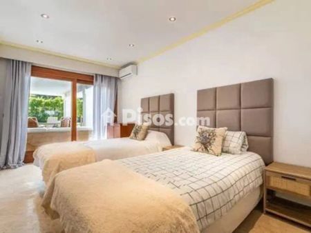 Chalet en alquiler en Estepona - Photo 3