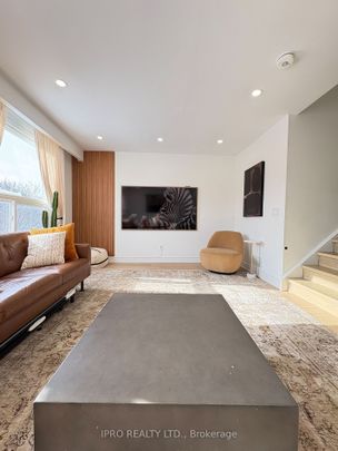 For Lease - 852 Thistle Down Court, Mississauga, Ontario - Photo 1