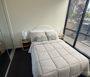 Pascoe Vale South - Photo 2