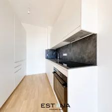 High-End Sky Living: Elegant wohnen im architektonischen Wahrzeichen - DC 2 Tower - Photo 2