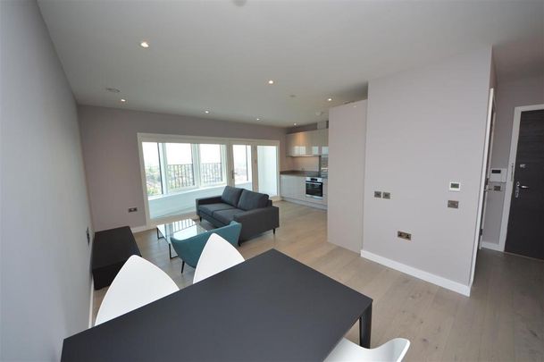 2 bedroom flat to rent - Photo 1