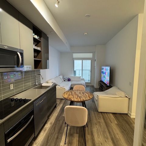 For Lease - 543 Richmond Street Unit# 224, Toronto, Ontario - Photo 1