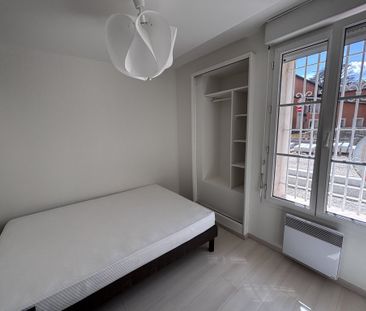 APPARTEMENT T2 A LOUER - CHARBONNIERES LES BAINS - 28.86 m2 - 615 €... - Photo 2