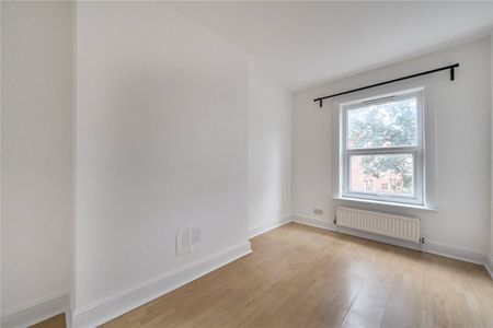 Bury Road, N22, London - Photo 4