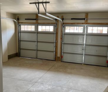 For Lease - 10 Birmingham Drive Unit# 24, Cambridge, Ontario - Photo 5
