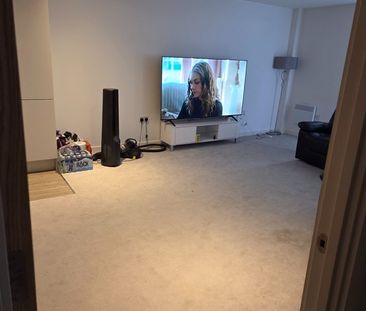 1 Bed Flat, Ordsall Lane, M5 - Photo 1