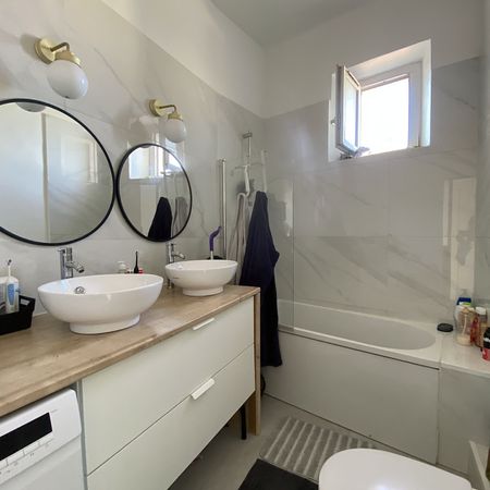 Location Appartement 2 pièces 33m² MARSEILLE 13ème - Photo 3