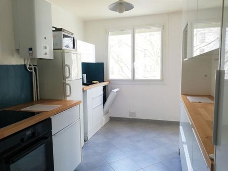 Location Appartement 2 pièces Meublé 46m² LE HAVRE 76600 - Photo 3