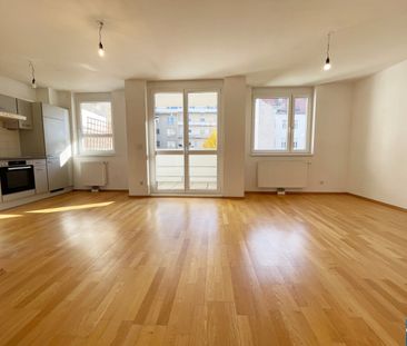 Schöne 3 Zimmerwohnung mit Balkon im 8. Wiener Gemeindebezirk - Photo 4