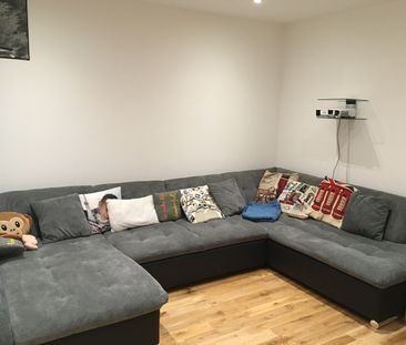 Room in a Shared Flat, Scarbrook Road, CR0 - Photo 3