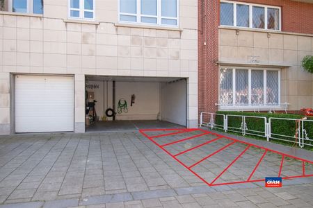 Gerenoveerd appartement met één slaapkamer - € 950 - Photo 3