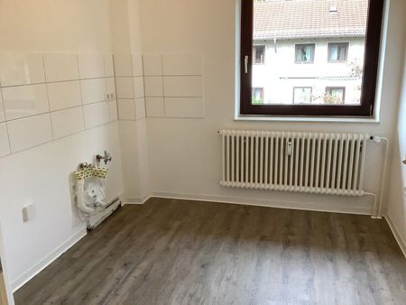 Moderne 3-Zimmer-Wohnung mit neuem Bad - Photo 5